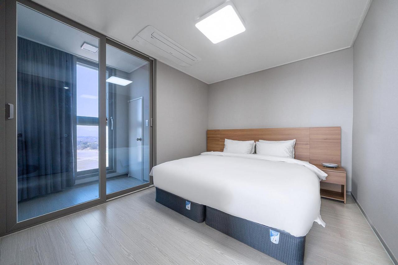 Gangneung Chonpines Ocean Suites Hotel Екстериор снимка