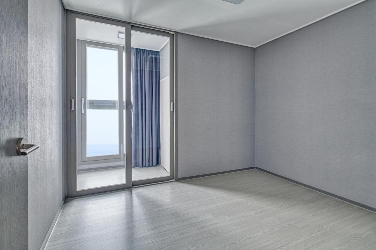 Gangneung Chonpines Ocean Suites Hotel Екстериор снимка