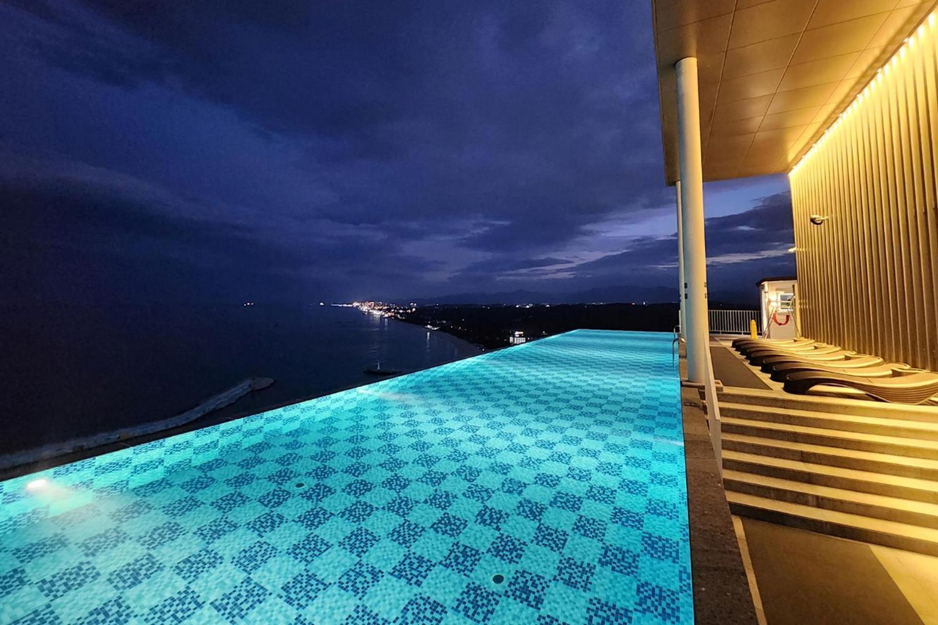 Gangneung Chonpines Ocean Suites Hotel Екстериор снимка