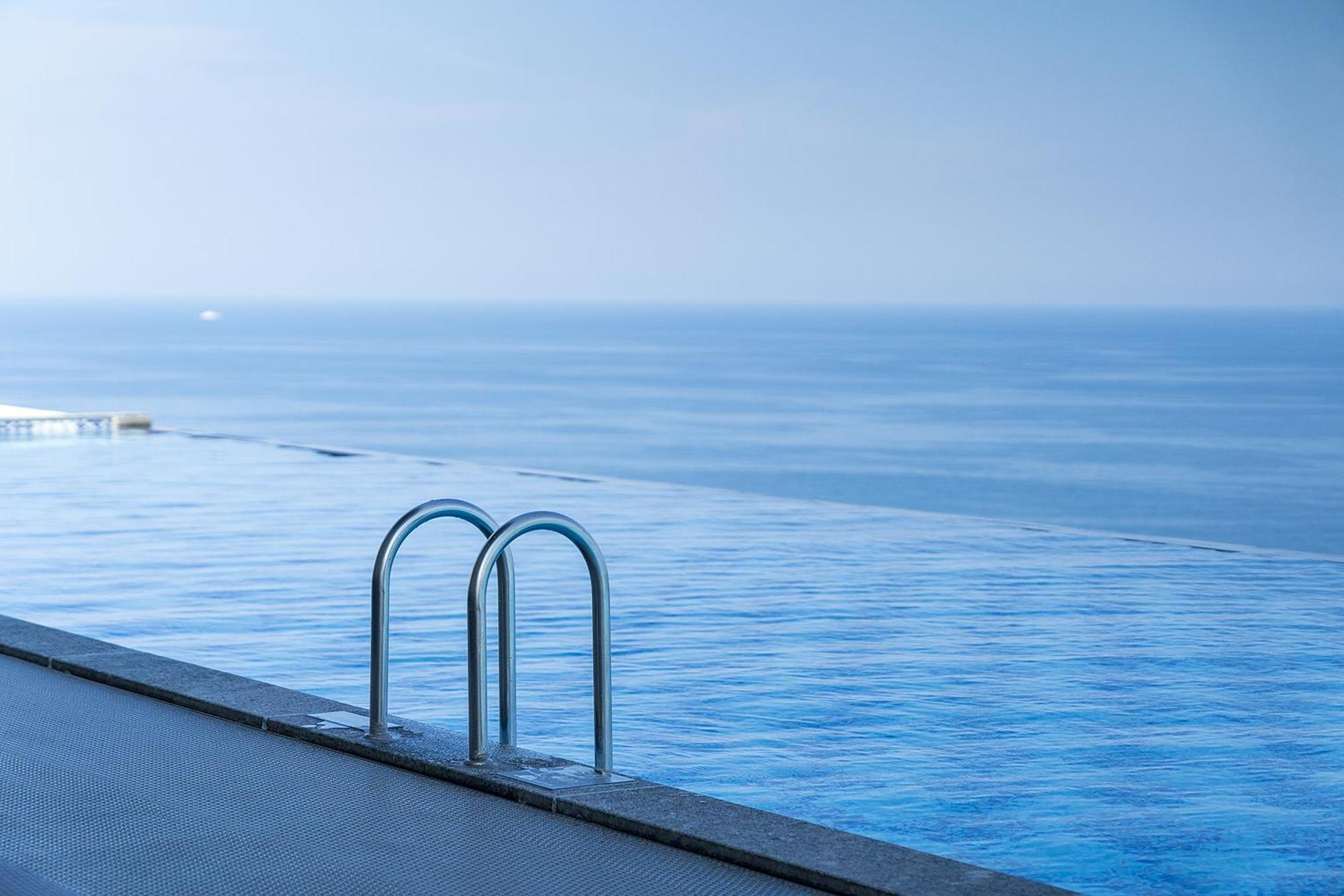 Gangneung Chonpines Ocean Suites Hotel Екстериор снимка
