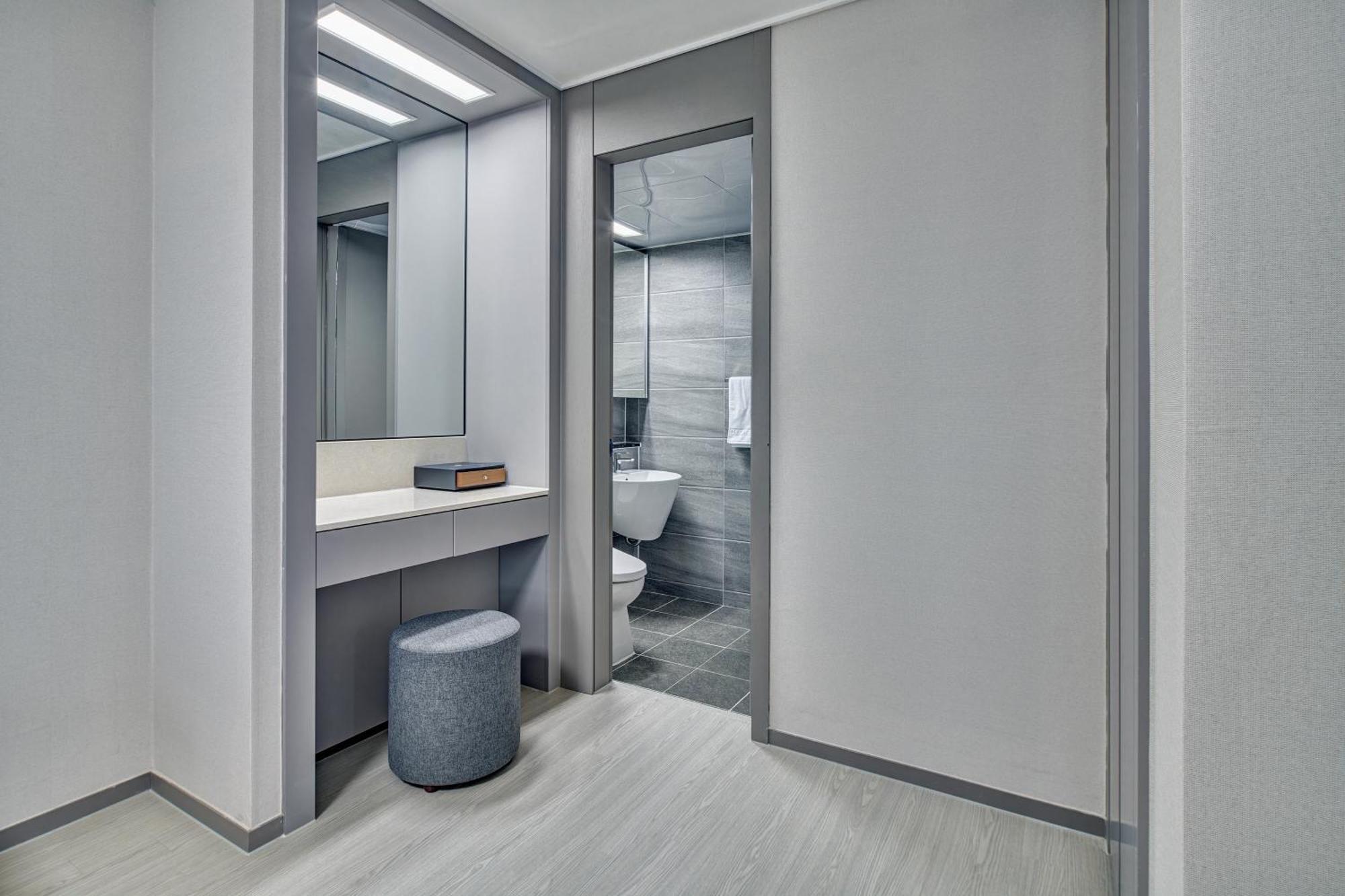 Gangneung Chonpines Ocean Suites Hotel Екстериор снимка