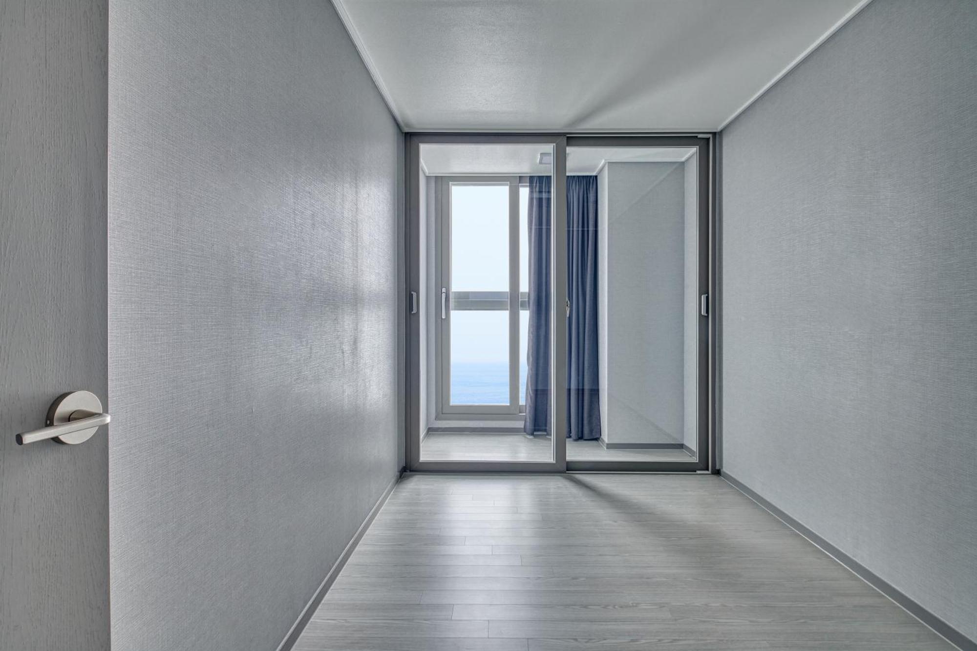 Gangneung Chonpines Ocean Suites Hotel Екстериор снимка